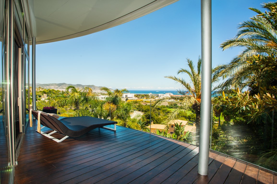 ACQUAMARINA-GRAND-VILLA-LANDSCAPE-FROM-TERRACE